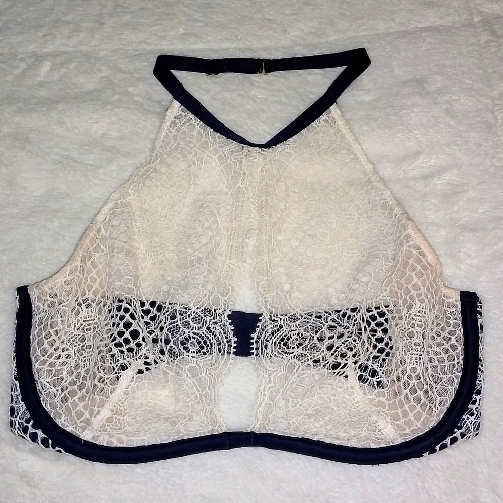 ✨SEXY VS Underwire Lace Bra
